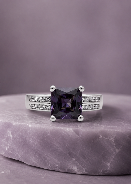 Elegant Ring Silver-Purple